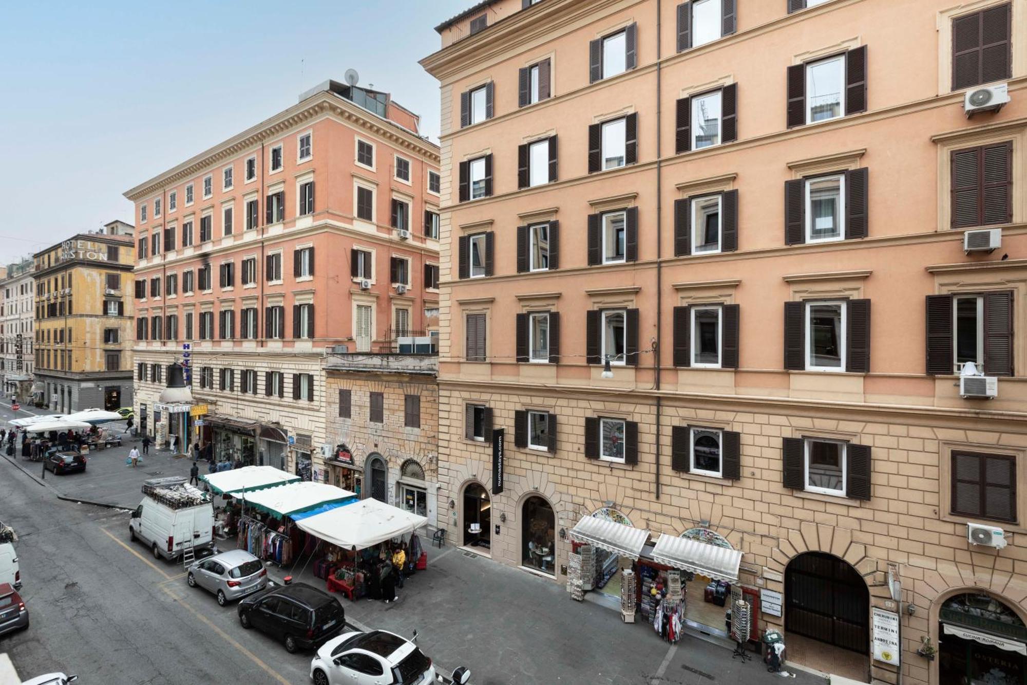Numa Rome Linea Hotel Ngoại thất bức ảnh