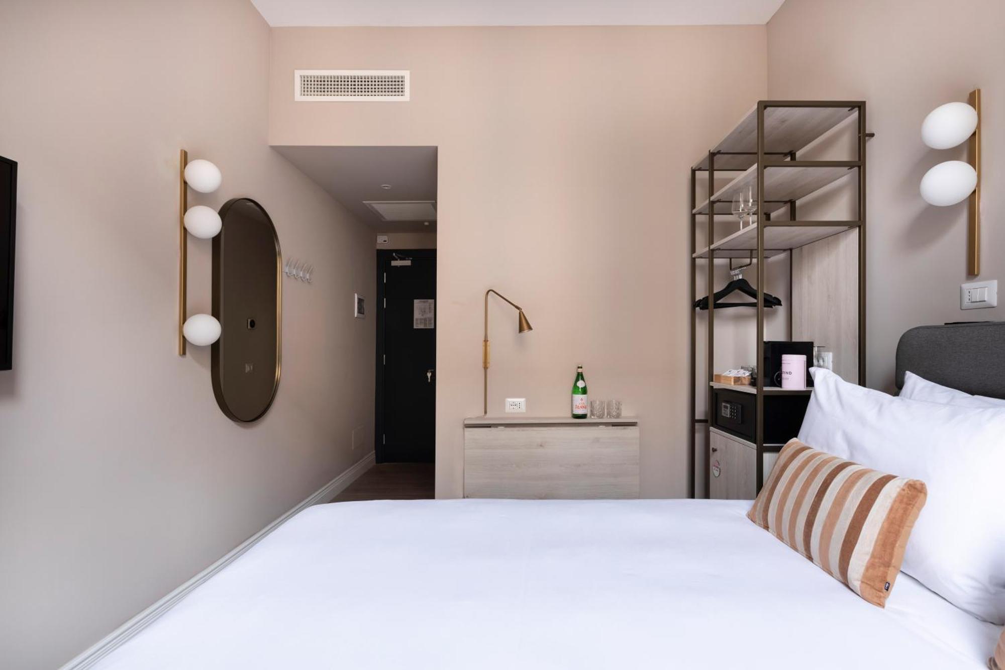 Numa Rome Linea Hotel Ngoại thất bức ảnh