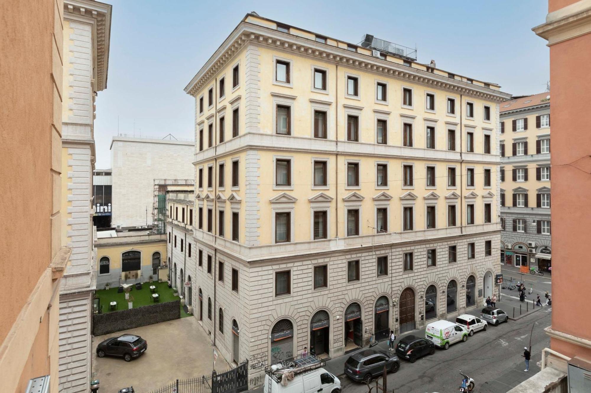 Numa Rome Linea Hotel Ngoại thất bức ảnh